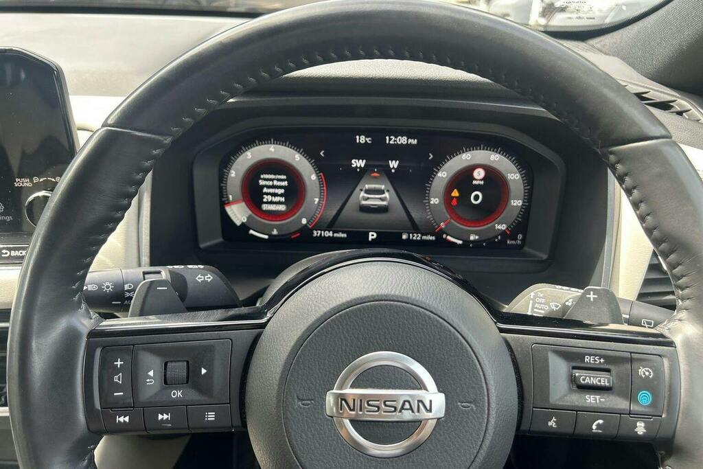 Nissan Qashqai Tekna Blue #13