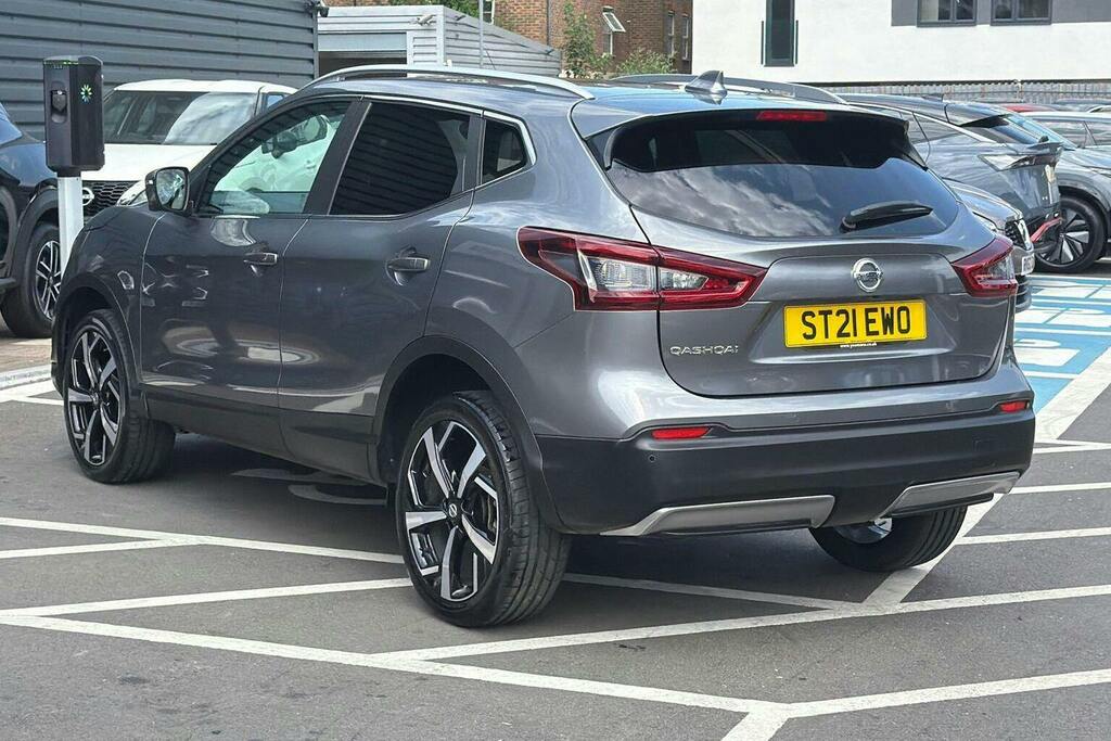 Nissan Qashqai 1.3 Dig T N Motion Suv Grey #5