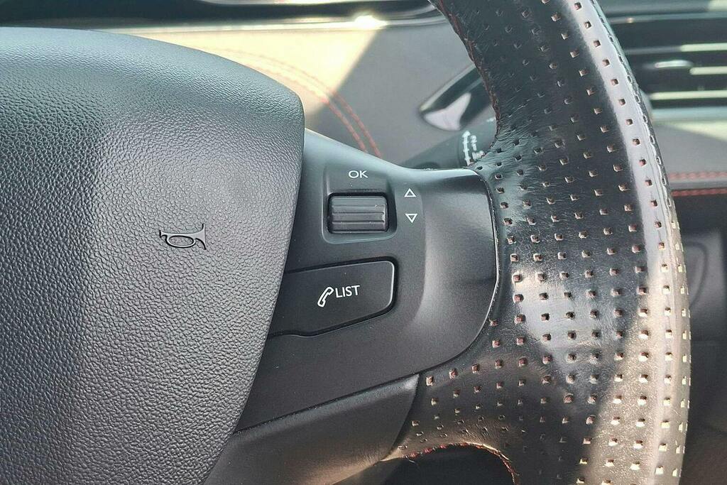Peugeot 208 1.2 Puretech 82 Silver #35