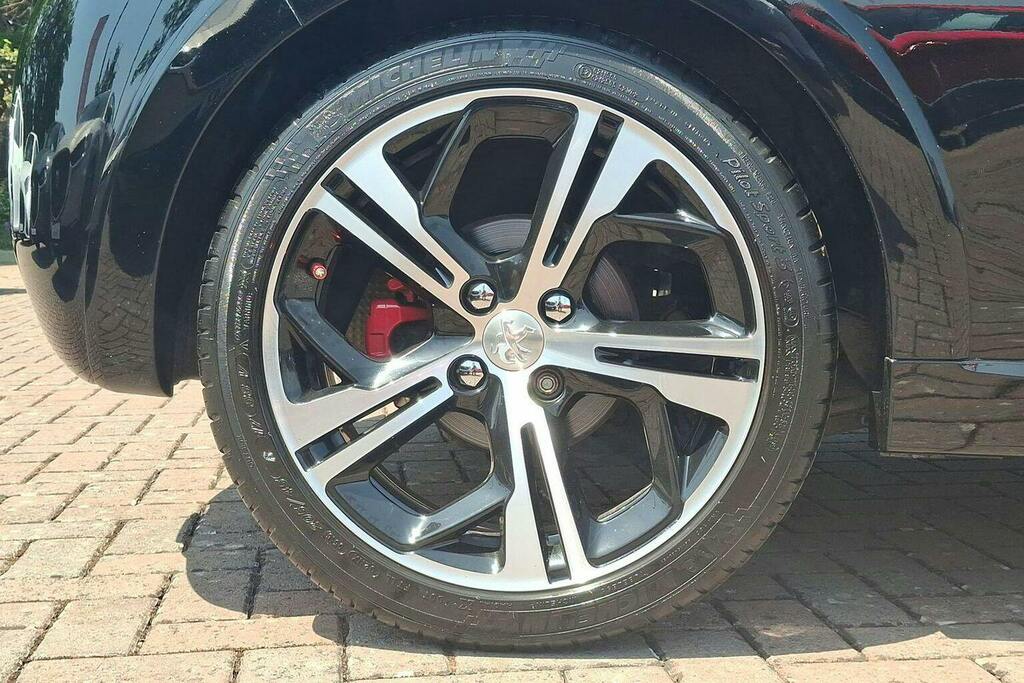 Peugeot 208 1.2 Puretech 82 Silver #13