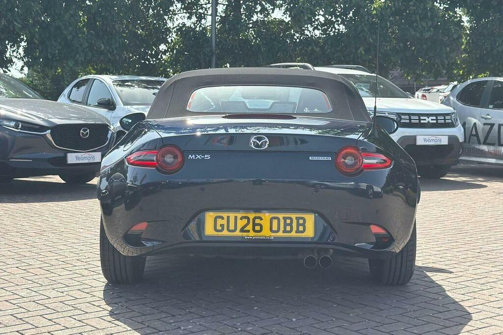 Mazda MX-5 1.5 Skyactiv G Exclusive Line Roadster Blue #4