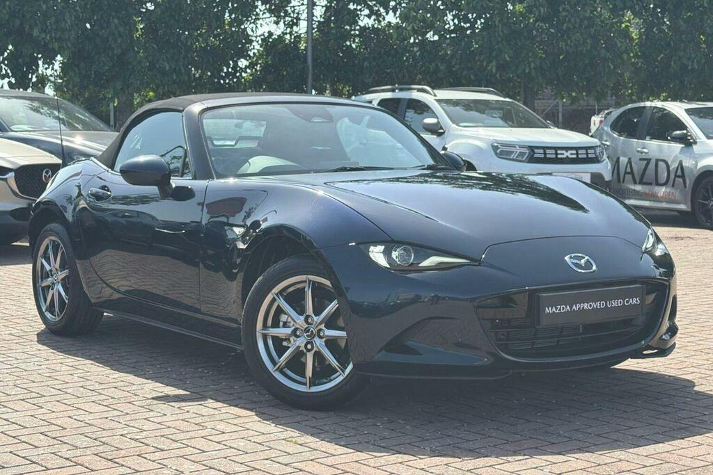 Mazda MX-5 1.5 Skyactiv G Exclusive Line Roadster Blue