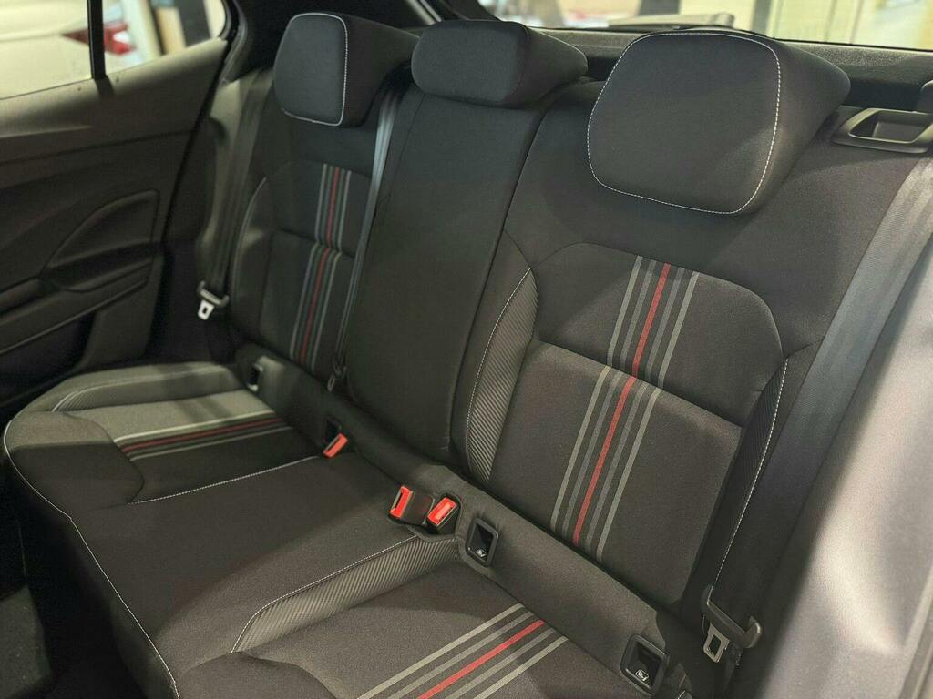 Skoda Fabia 1.0 Tsi Design Edition Red #8