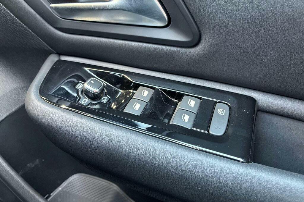 Citroen C5 X 1.6 12.4Kwh Max Hatchback Plug-in Hybri  #26