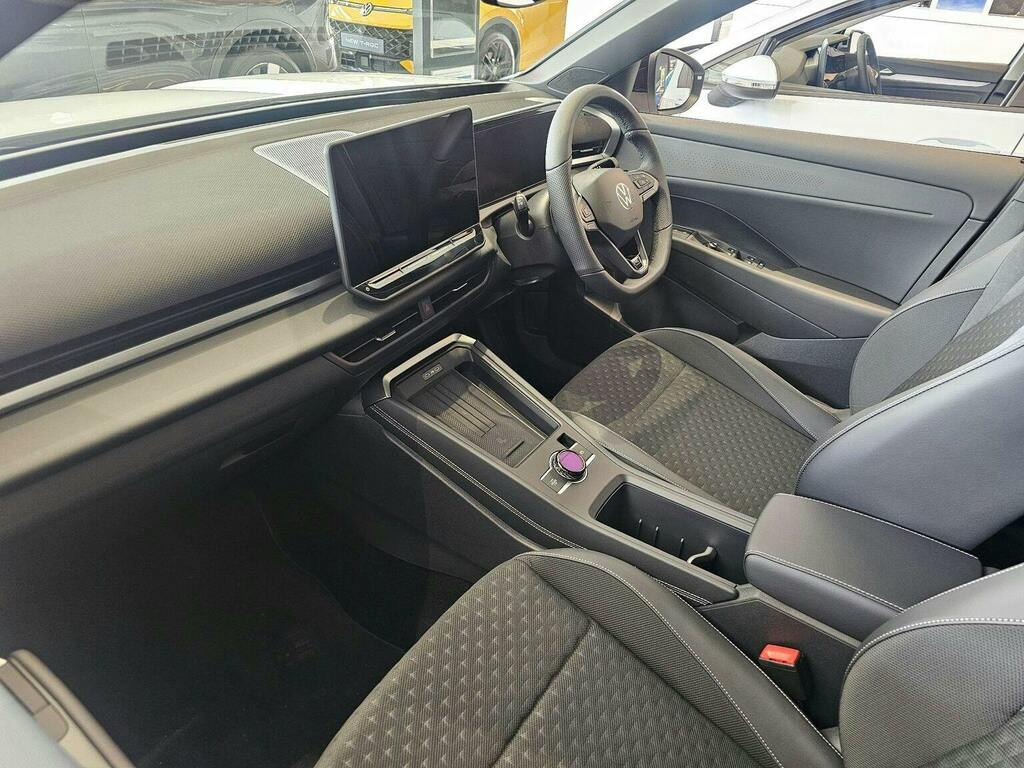 Volkswagen T-Roc 1.5 Etsi Mhev R-line Suv Hybrid Dsg White #5