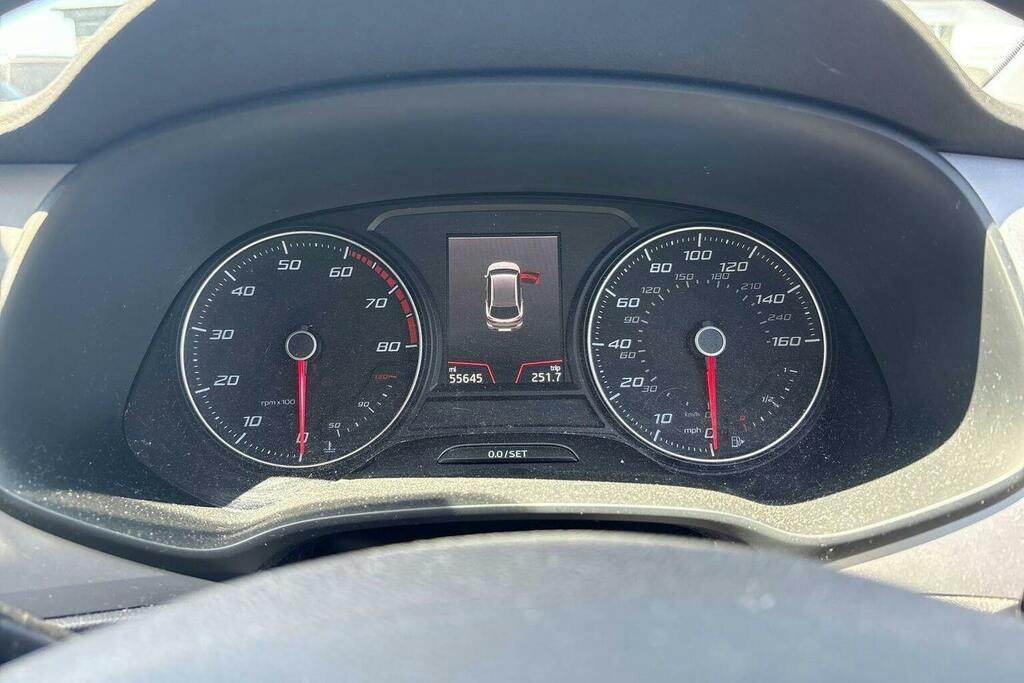 Seat Leon 1.5 Tsi Evo 150 Ez Dsg Fr Cwvehiclemarketing  #14