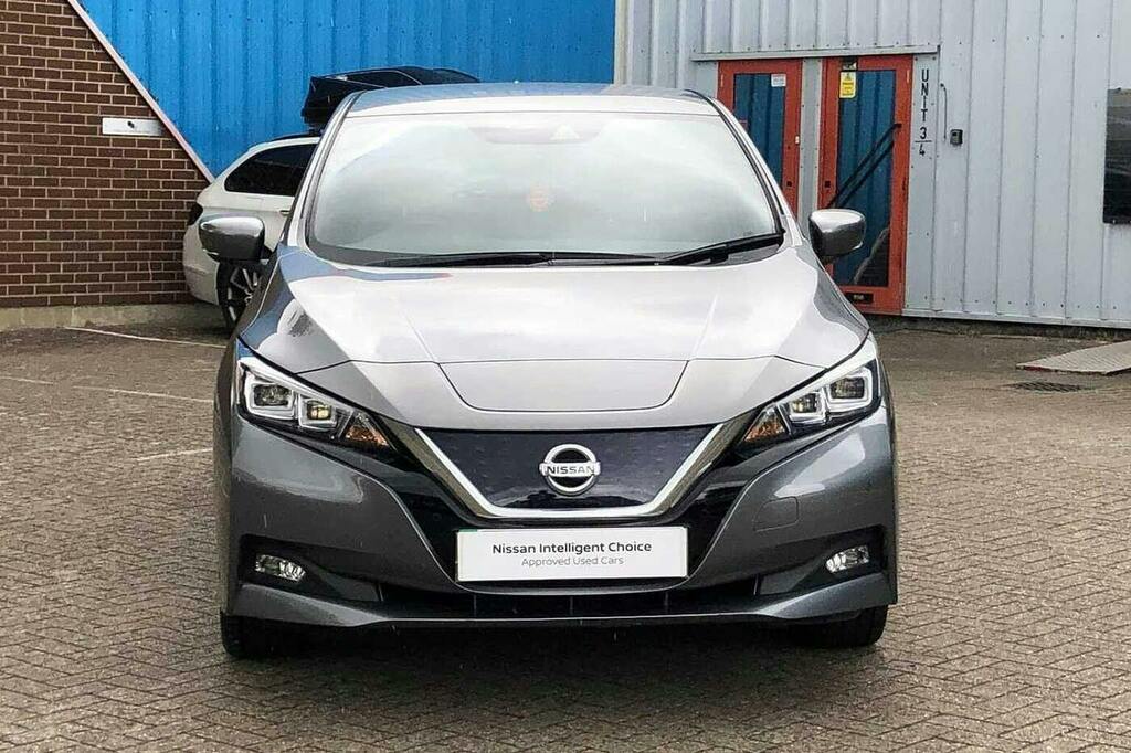 Nissan Leaf 40Kw Acenta With Sat Nav And Intelligent Cruise Co Red #7