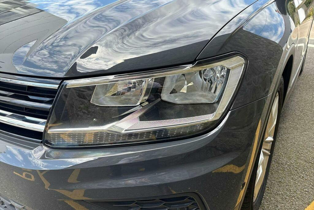 Volkswagen Tiguan Elegance White #27
