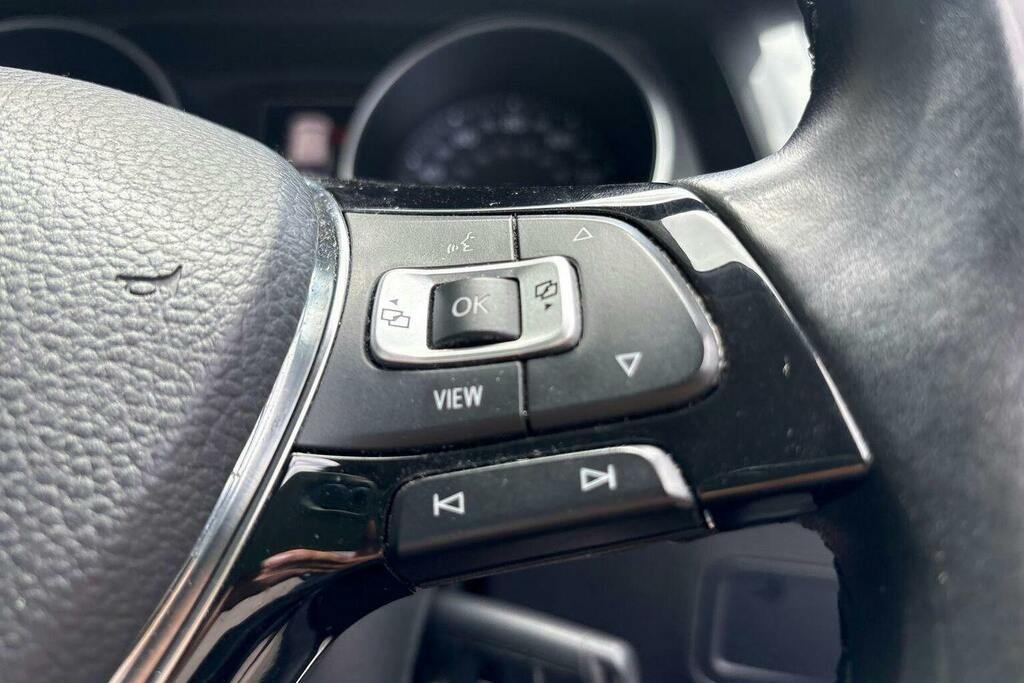 Volkswagen Tiguan Elegance White #30