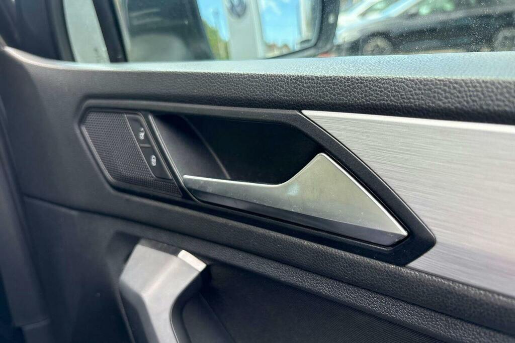 Volkswagen Tiguan Elegance White #33