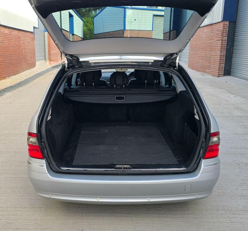 Mercedes-Benz E Class 3.5 Sport G-tronic #18
