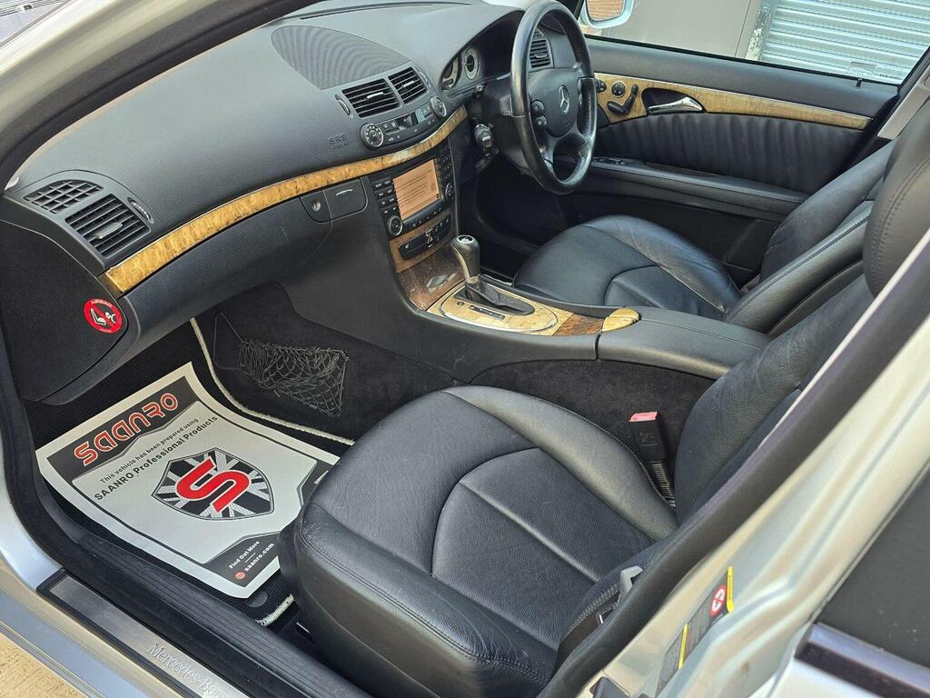 Mercedes-Benz E Class 3.5 Sport G-tronic #21