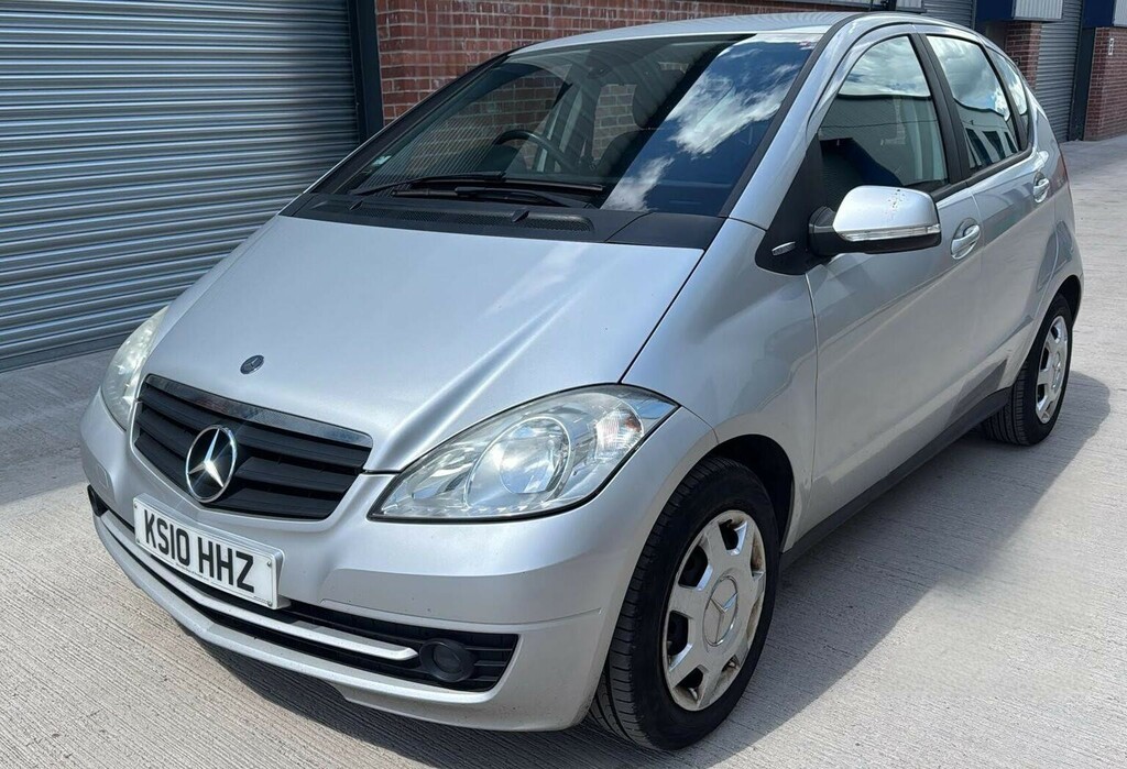 Mercedes-Benz A Class 1.5 A160 Blueefficiency Classic Se Silver #4