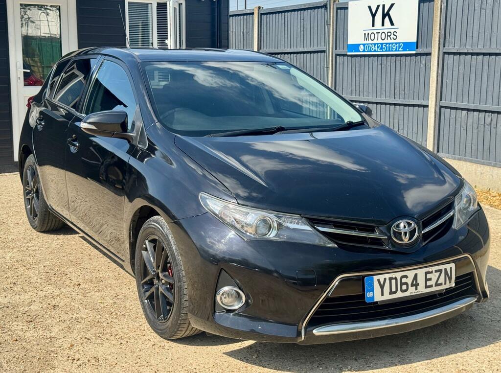 Toyota Auris 1.4 D-4d Icon Plus Euro 5 Ss YD64EZN Black #2