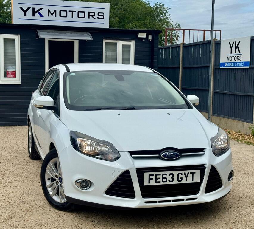 Ford Focus 1.6 Tdci Titanium Navigator Euro 5 Ss White