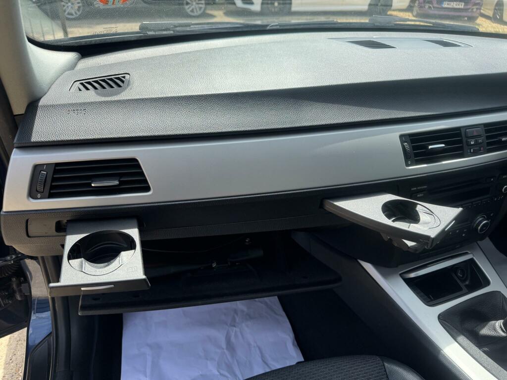 BMW 3 Series 2.0 320D Black #37