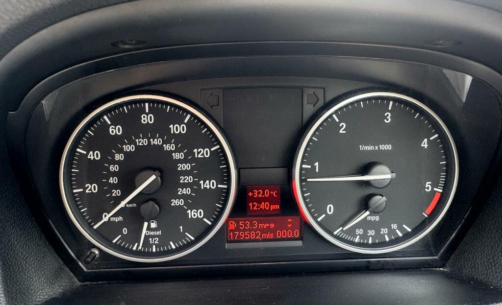 BMW 3 Series 2.0 320D Black #38