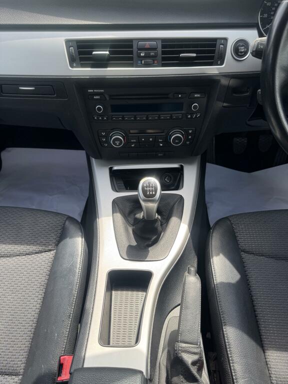BMW 3 Series 2.0 320D Black #34