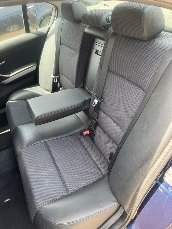 BMW 3 Series 2.0 320D Black #26