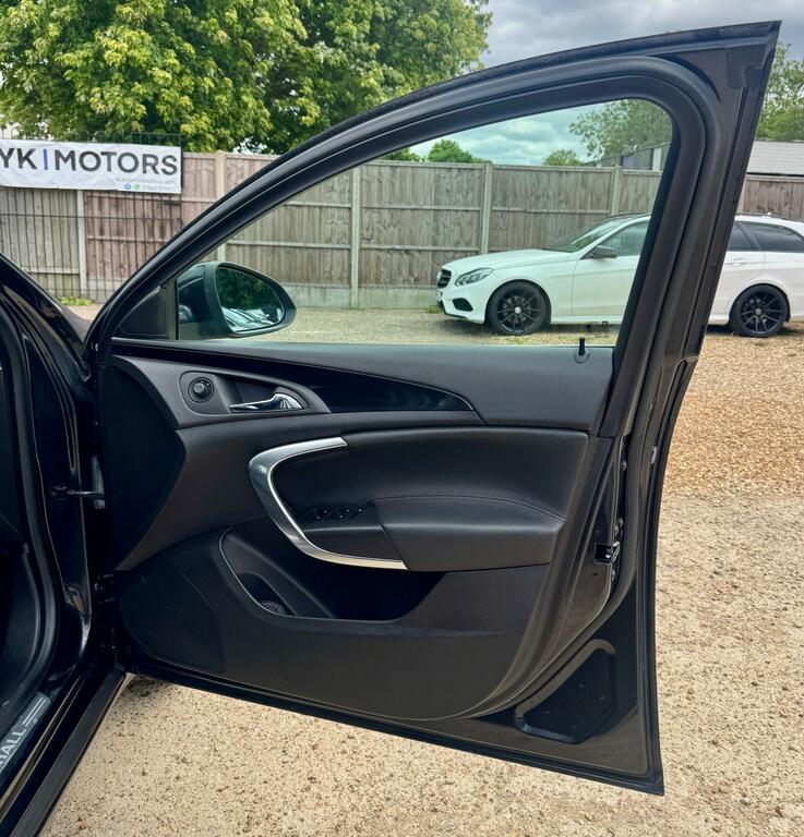 Vauxhall Insignia 2.0 Cdti Exclusiv  #17