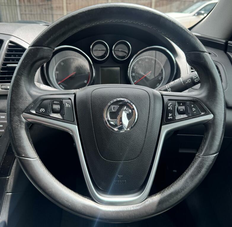 Vauxhall Insignia 2.0 Cdti Exclusiv  #35