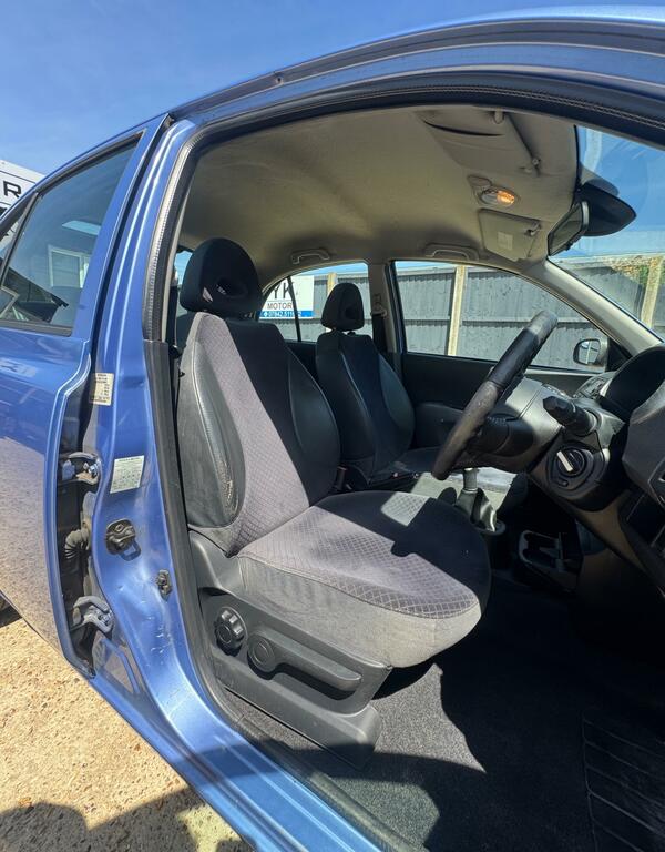 Nissan Micra 1.4 Se 88 Bhp White #20