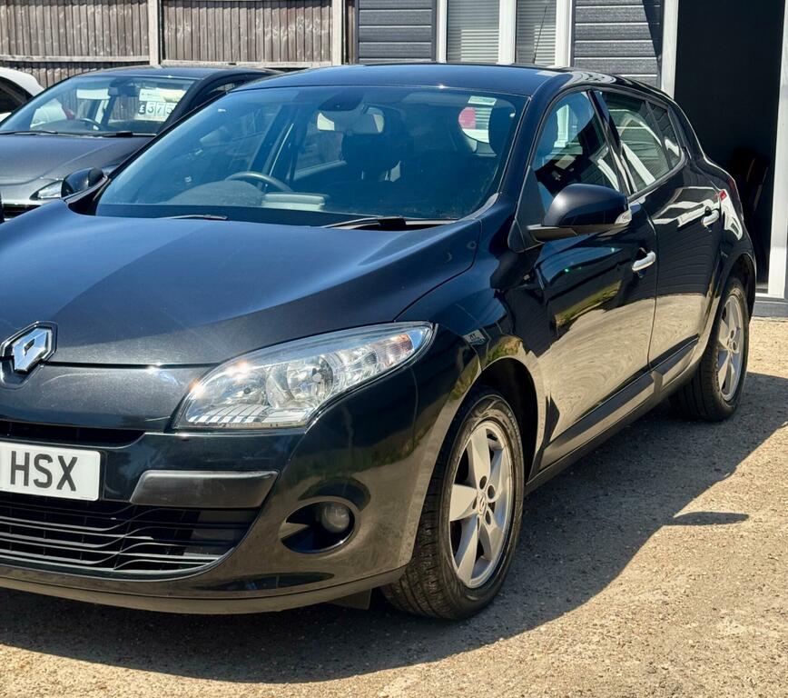 Renault Megane 1.5 Dci Dynamique Tomtom Sport Tourer M Black #12