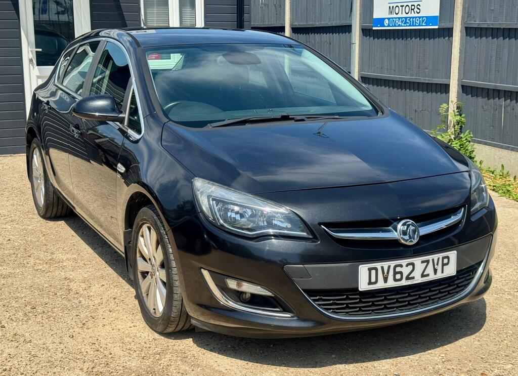 Vauxhall Astra 2.0 Cdti Ecoflex Se Euro 5 Ss Black #2