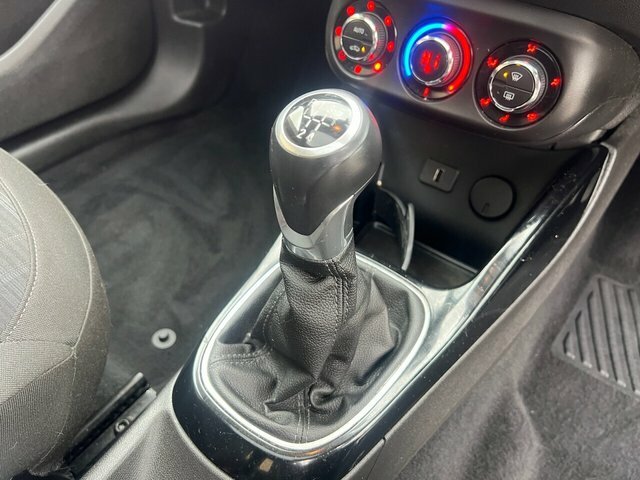 Vauxhall Adam 1.2I Griffin  #13