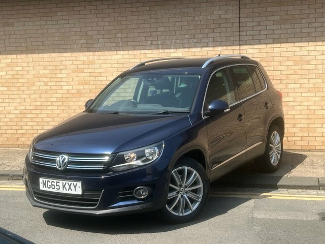 Volkswagen Tiguan 2015 2.0 Tdi Bluemotion Tech Match Edition Suv NG65KXY Blue #3