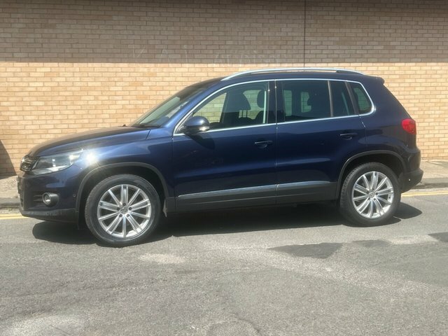 Volkswagen Tiguan 2015 2.0 Tdi Bluemotion Tech Match Edition Suv NG65KXY Blue #5