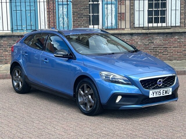 Volvo V40 Cross Country 2015 1.6 D2 Lux Nav Hatchback Eu YY15EWU Blue #2