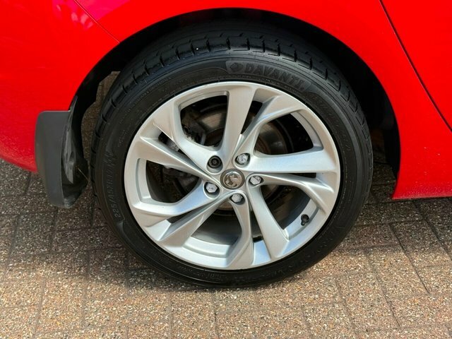 Vauxhall Astra 1.4T 16V 150 Se #9