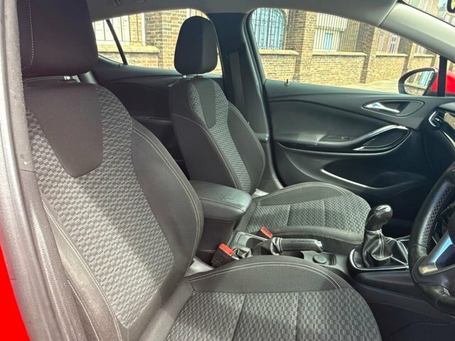 Vauxhall Astra 1.4T 16V 150 Se #34