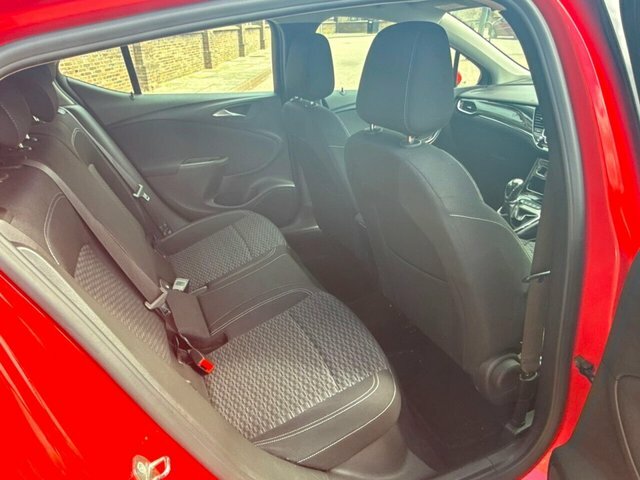 Vauxhall Astra 1.4T 16V 150 Se #32