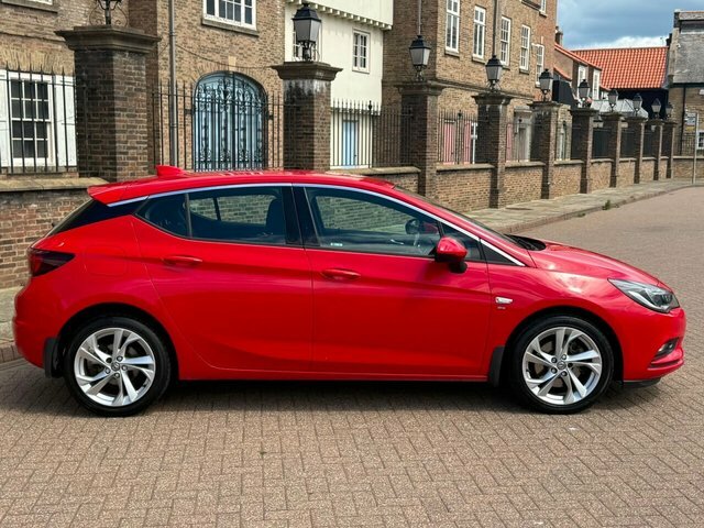 Vauxhall Astra 1.4T 16V 150 Se #7