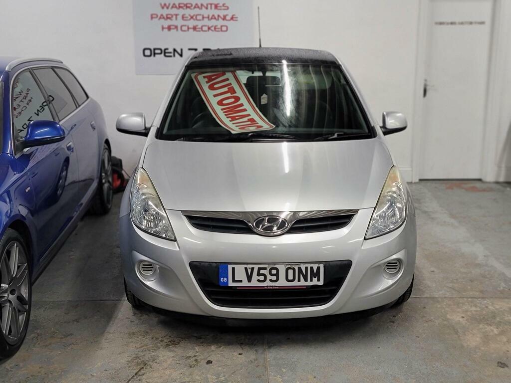 Hyundai I20 1.4 Comfort Euro 4 LV59ONM Silver #2