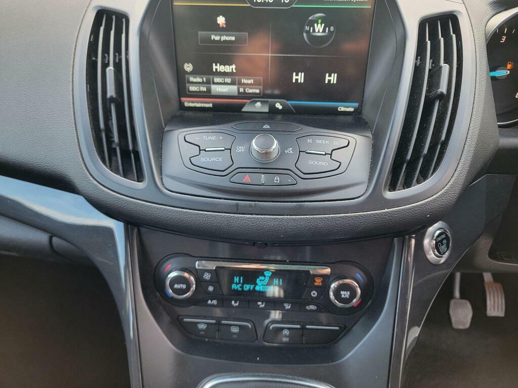 Ford Kuga Hatchback Blue #18