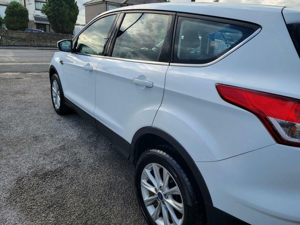 Ford Kuga Hatchback Blue #9