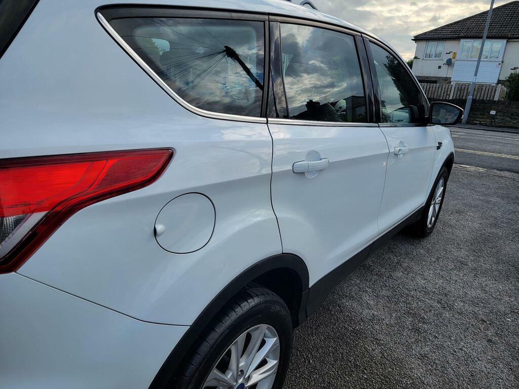 Ford Kuga Hatchback Blue #10
