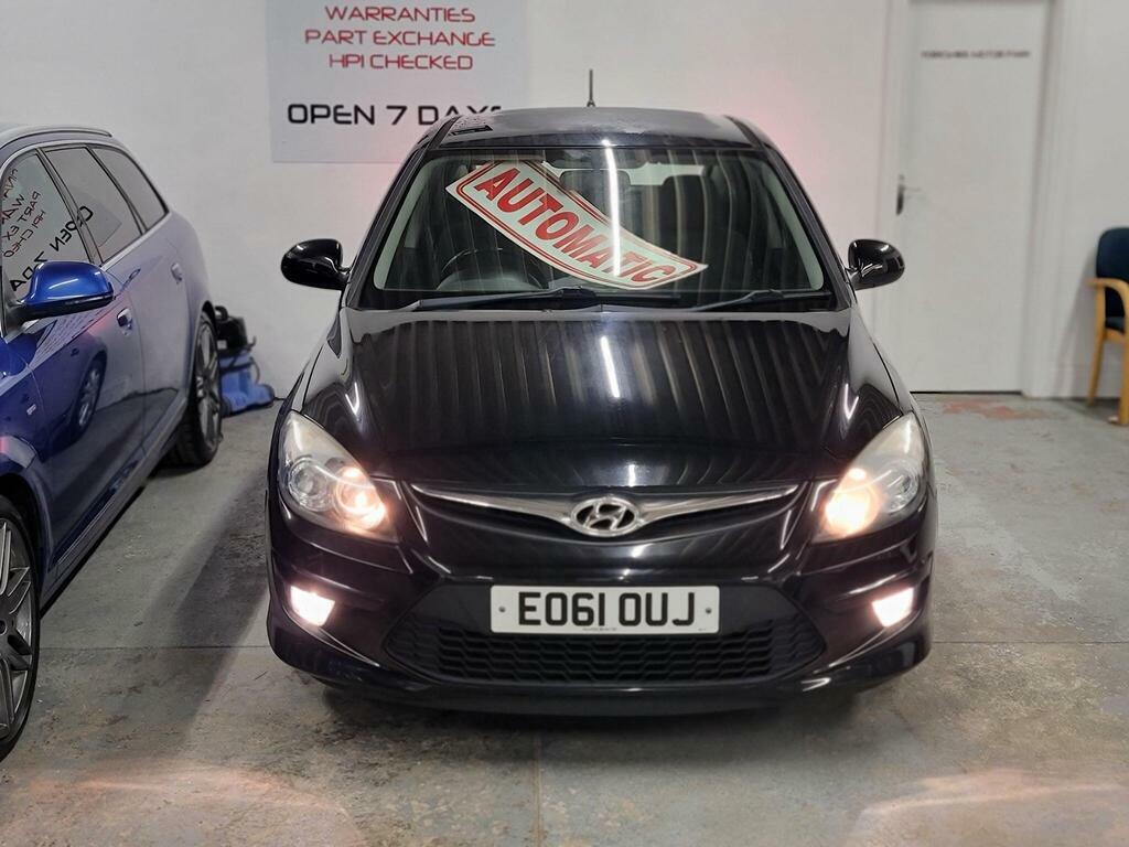 Hyundai I30 1.6 Crdi Comfort Euro 4 Black #2