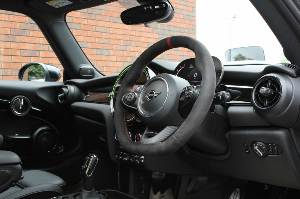 Mini Hatch 2.0 John Cooper Works Steptronic Euro 6 Ss RE72AZR Black #5