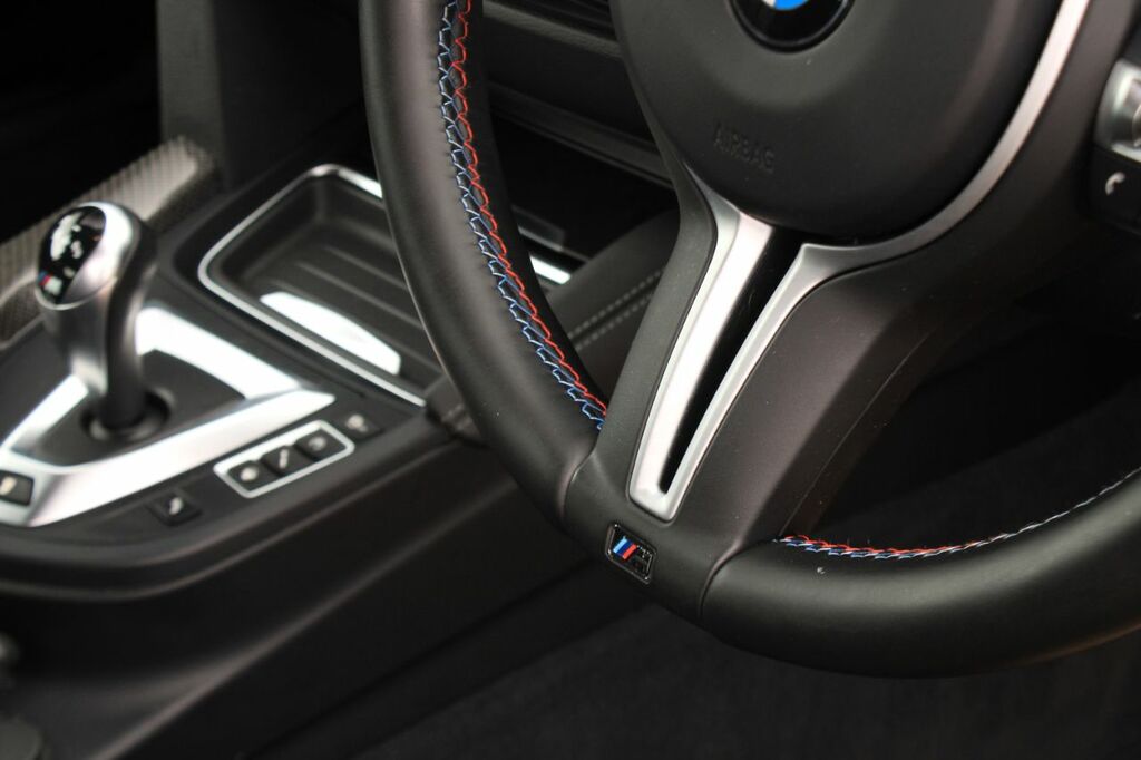 BMW M4 M4 Dct White #40