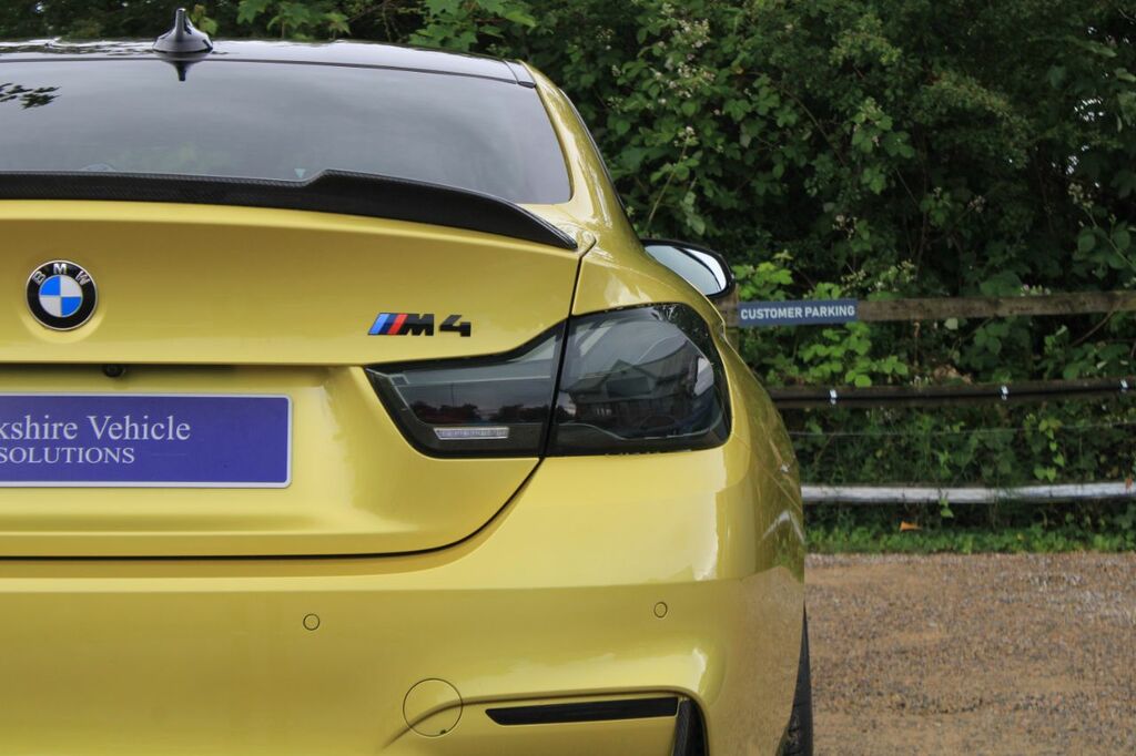 BMW M4 M4 Dct White #50