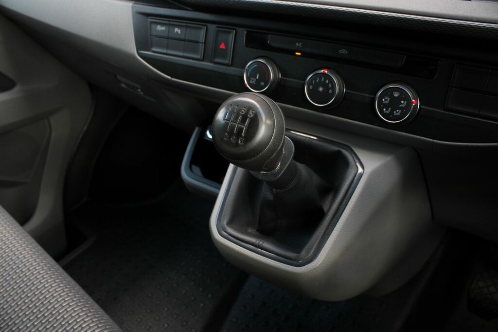 Volkswagen Transporter Combi Blue #24
