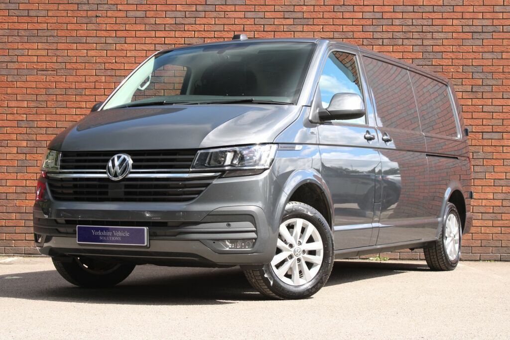 Volkswagen Transporter Combi Blue #12