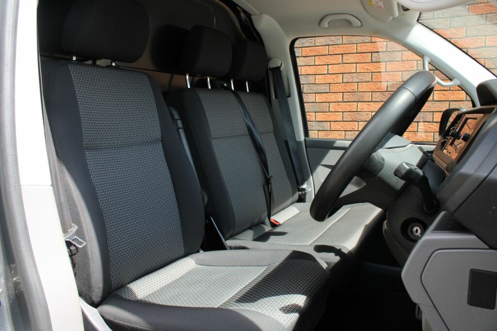 Volkswagen Transporter 2.0 Tdi T30 Highline Fwd Lwb Euro 6 Ss Grey #4