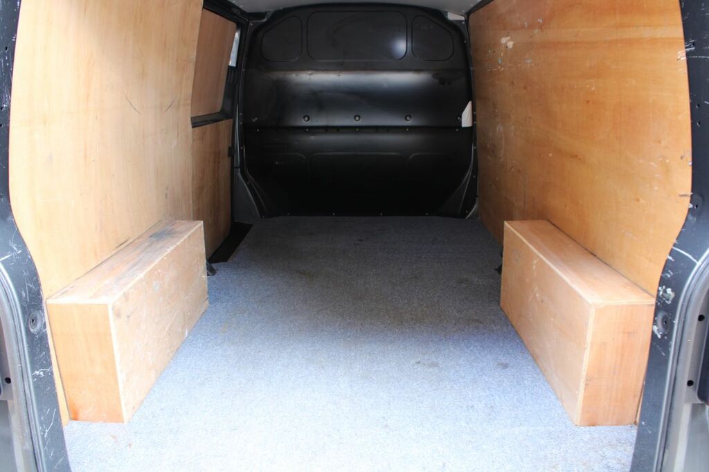 Volkswagen Transporter Combi Blue #10