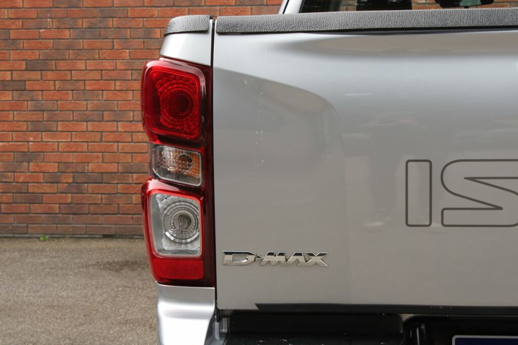 Isuzu D-Max 1.9 Dl40 Double Cab 4X4 Red #32