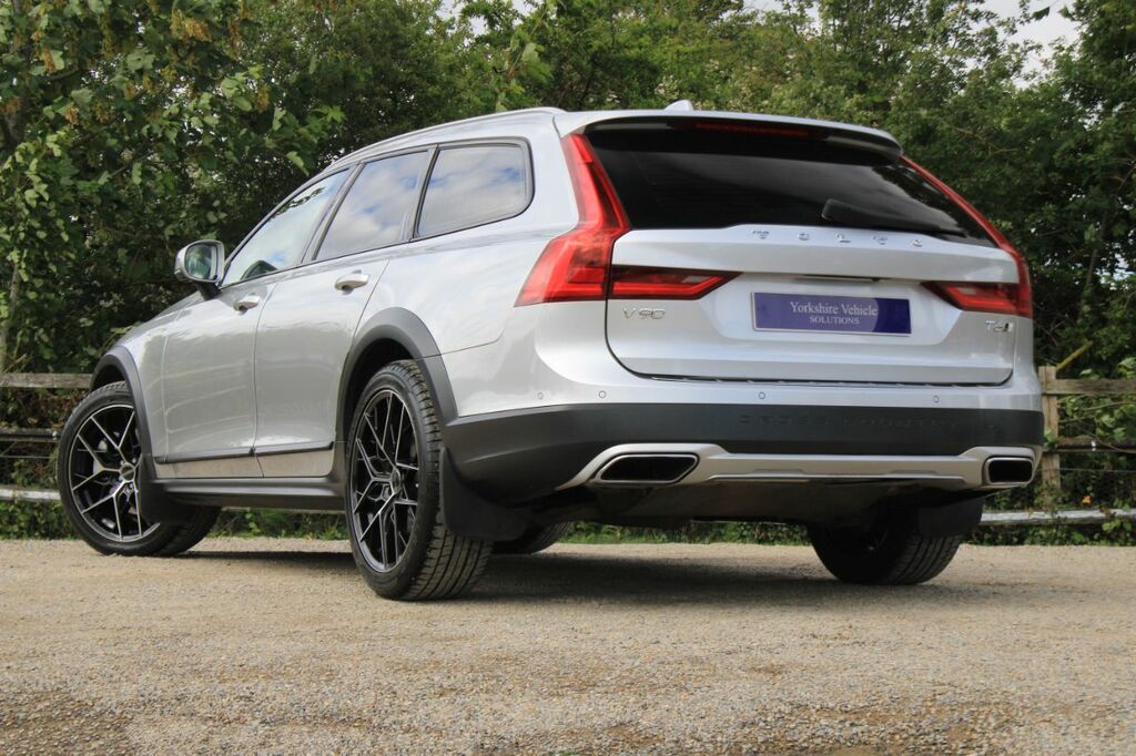 Volvo V90 Cross Country 2.0 T6 Pro Awd Euro 6 Ss Silver #3